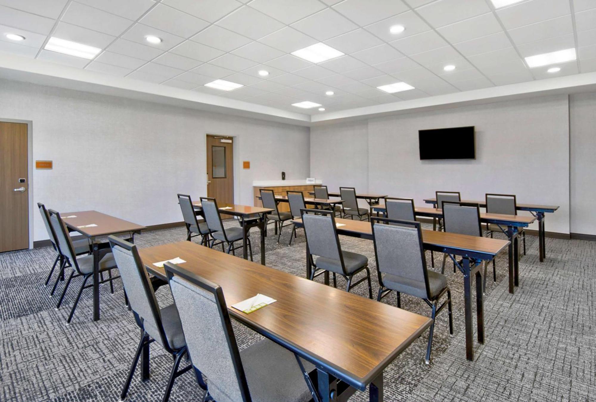 Home2 Suites By Hilton Whitestown - Indianapolis Northwest Екстериор снимка